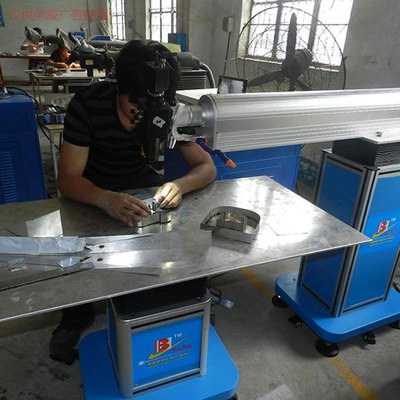 宿州大樓大堂標識標牌與榮威廣告在LED、商場及交通路牌中的應用